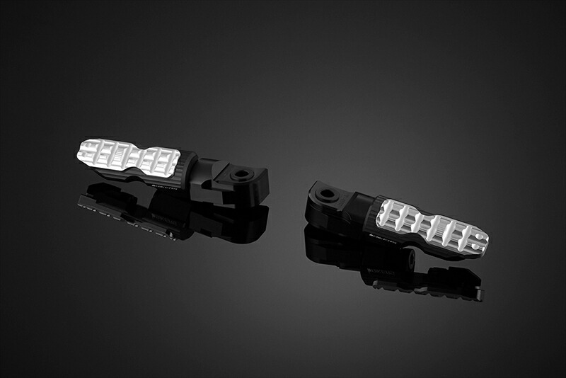 バイクパーツ BIKERS(バイカーズ) リアフットレスト ブラック Y0208-BLK 4548916968688 10,562円