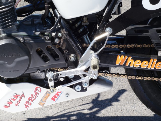 バイク用品ステップジークラフトG-クラフトバックステップエイプ100100DXR100320844522285320841取寄品セール