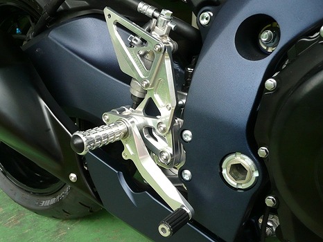 バイク用品ステップアグラスアグラスバックステップGSX-R75060011-12312-398-0004548664550951取寄品