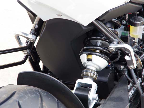 バイク用品 外装 フレーム ベビーフェイス レーシングフック GLD NUDA 900 12- BABYFACE 005-FHU01GD 取寄品