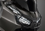 【在庫有り】バイクADV150 ヘッドライトガード H2C(エイチツーシー)H2C ホンダ ADV150 ヘッドライトガード APK0WFK64130TA 在庫|バイク用品はとやグループ2号店