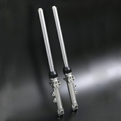 バイクパーツ ピーエムシー トリプルクランプツキフォークASSY74-731 4589641284841シルバー(ヘアライン仕上げ) Z1/Z2 72-75|バイク用品はとやグループ2号店