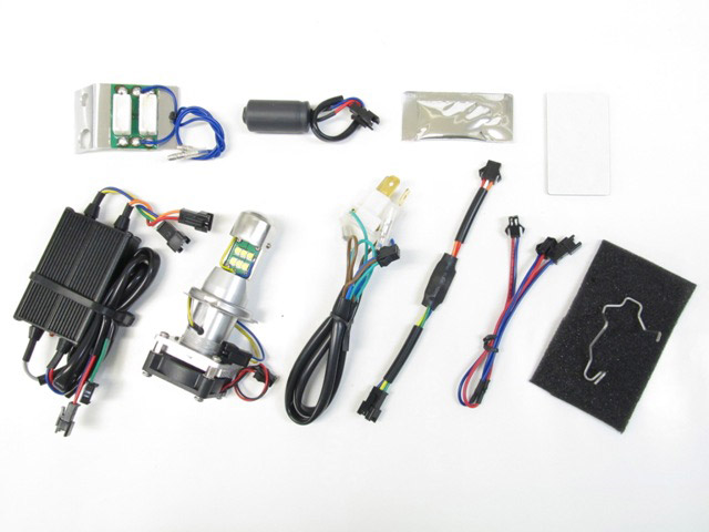 バイク用品 電装系 Protec プロテック LB4-CC LEDヘッドライトバルブ 6000k クロスカブ110 13-16(JA10) 65028 4961421414431 取寄品