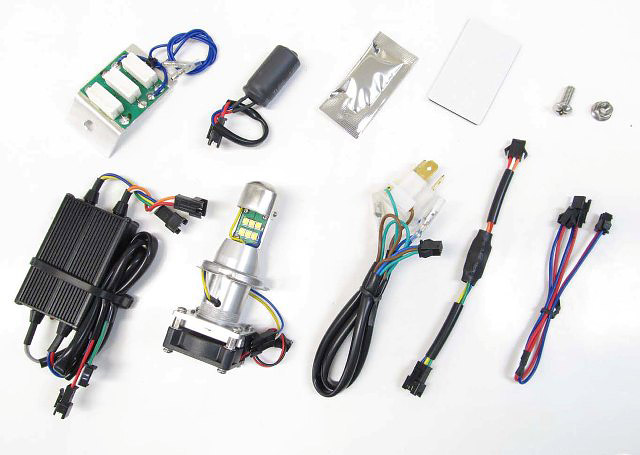 バイク用品 電装系 Protec プロテック LB4-BE LEDヘッドライトバルブ 6000k ベンリィ110 プロ 12-18(JA09) 65049 4961421415278