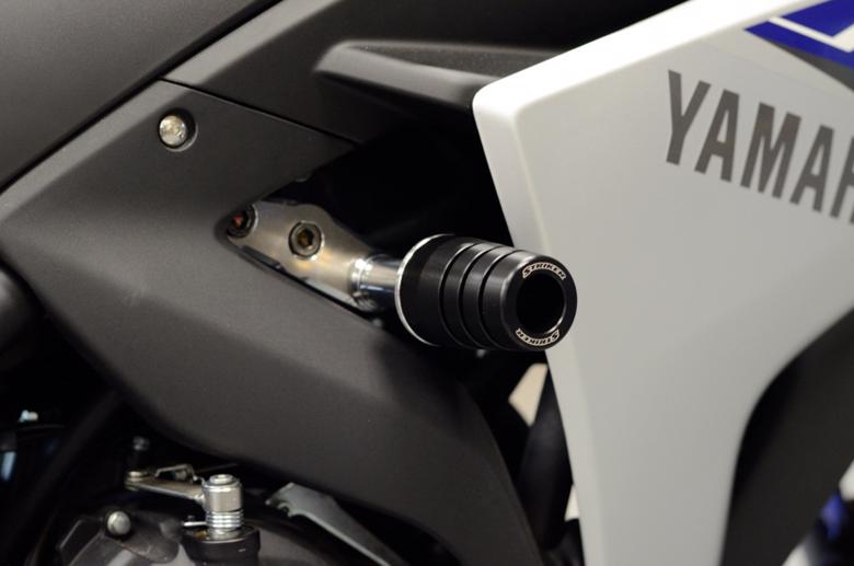 バイク用品 外装STRIKER ストライカー ガードスライダー ALL BLK YZF-R25 ABS R3SS-GS123B-F1 4580363932942|バイク用品はとやグループ2号店