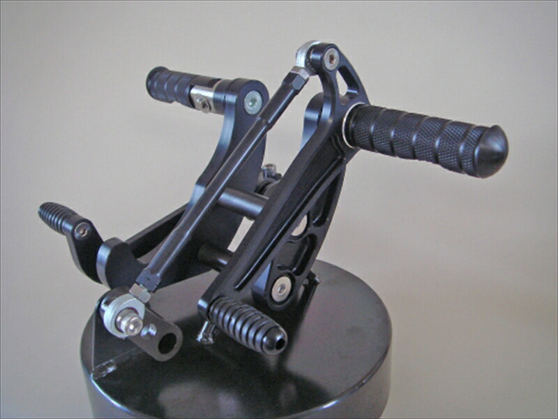 バイクパーツ CRAFTMAN(クラフトマン) バックステップキット ブラック 3831 4548664952847