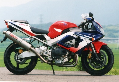 バイク用品 マフラー ヤマモトレーシング ヤマモト.R チタン4-2-1 UPチタンサイレンサー CBR929RR 10902-21TTB 4521717001587