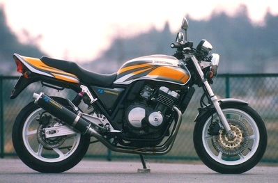 バイク用品 マフラー ヤマモトレーシング ヤマモト.R チタン4-1 カーボンサイレンサー CB400SF VR VS -98 10408-11TCB 4521717002553