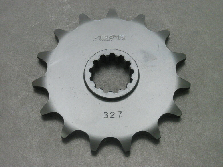 バイク用品 駆動系 SUNSTAR サンスター フロントスプロケット 520-15T DJEBEL200 DF200E SX200 32715 4562116118292 取寄品