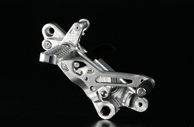 ステップ ライディングステップキット ホワイト ドゥカティ ムルティストラーダ1200DVT 15- 950AE-10083 WT 4549950919070取寄品