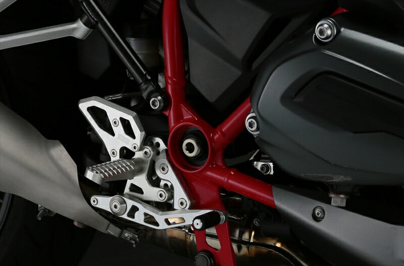 ステップライディングステップキットホワイトR1200R/RS15-固定ステップAE-10087-WT4549950919179取寄品