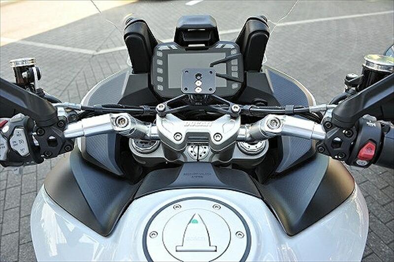 バイクパーツ ハンドル アエラ AELLA アルミ可変ハンドル ホワイト ドゥカティ ムルティストラーダ1260 S パイクスピーク AE-27044 WT 4550255306373 ドゥカティ ムルティストラーダ1260／S／パイクスピーク