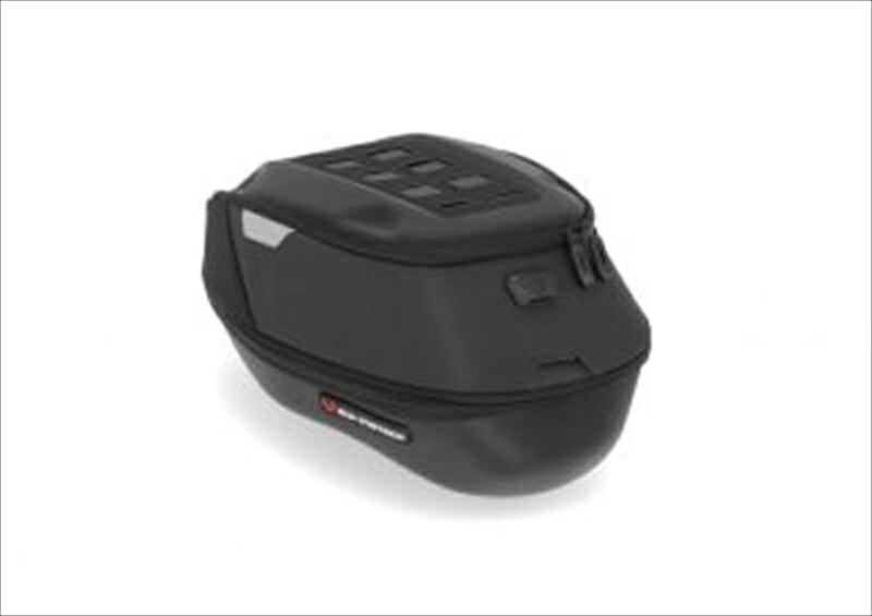 バイク用品 エスダブリューモーテック SWモーテック PROエンゲージタンクバッグ 7-10L 35.0x26.5x20.0cm 1085gBCTRS0010730000 4538792120430｜バイク・バイク用品はとやグループ