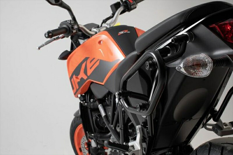 バイク用品 エスダブリューモーテック SWモーテック SLCサイドキャリア(左) KTM 690 DUKE 16- HTA0418110001 4538792374420