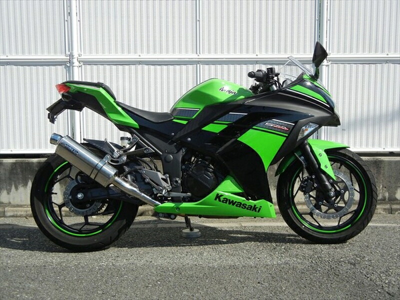 マフラー ダブルアールズ WR`S S O ST-OVAL ソリッドタイプ Ninja250 ABS 13-17(JBK-EX250L) Z250 ABS 13-18(JBK-ER250C) OV4250JM 4548664912780 取寄品
