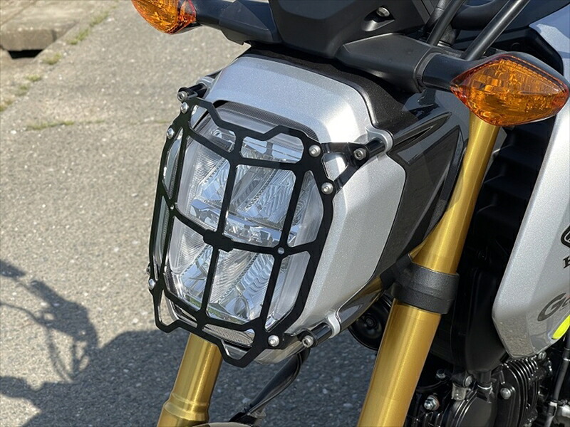 【5日前後で発送】 外装 ジークラフト G-クラフト ヘッドライトガード GROM 21-(JC92) 32415 4522285324153 取寄品|バイク・バイク用品はとやグループ