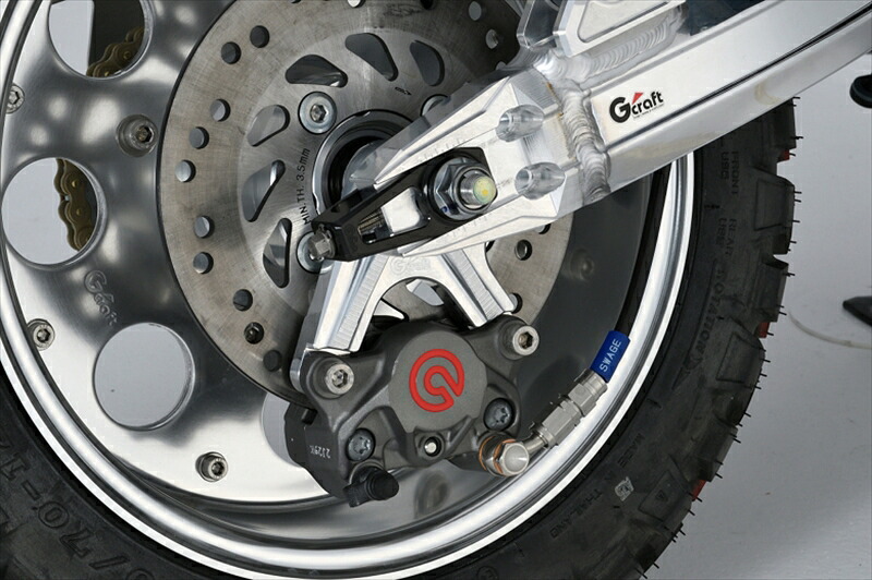 【5日前後で発送】 ジークラフト G-クラフト リアキャリパーサポート ブレンボ2P用 DAX125(JB04) 32814 4522285328144 取寄品
