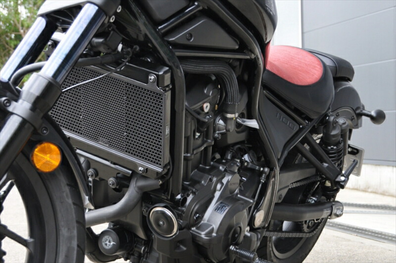 【5日前後で発送】バイクパーツ 冷却系MORIWAKI ENGINEERING(モリワキエンジニアリング) ラジエターコアガード BLKCK 01911-201T5-B04527350158138｜バイク・バイク用品はとやグループ