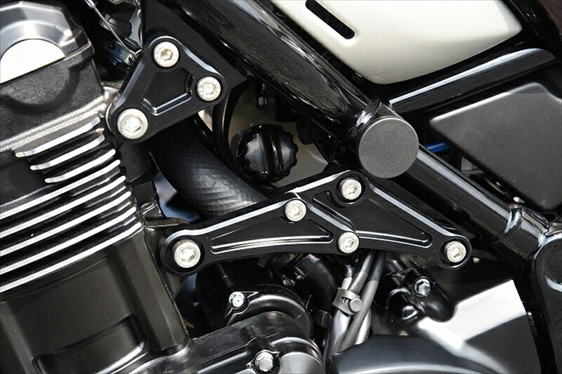 バイクパーツ 外装ウッドストック エンジンハンガーキットTYPE-1 特殊耐熱ブラック Z900RS 17-HRA-EHB-K36-BK 4550646188045｜バイク・バイク用品はとやグループ