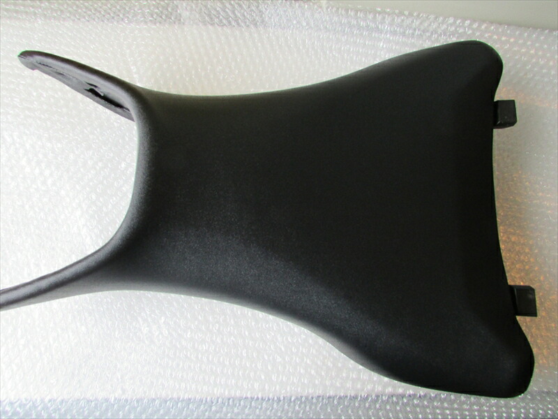 バイクパーツ dBs(ディービーズ) ローダウンゲルシート 15mm MT09-24-SH2 4550646274939