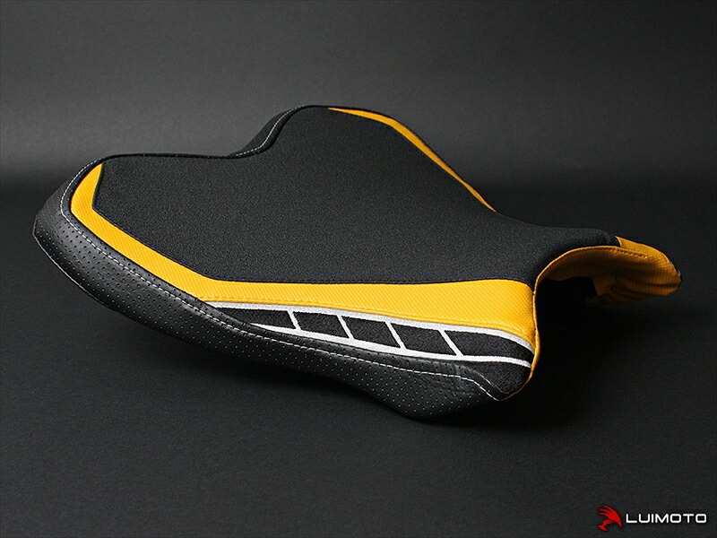 バイクパーツ 外装 LUI MOTO(ルイモト) フロントシートカバー LM-5152101 4589678409514 27,984円