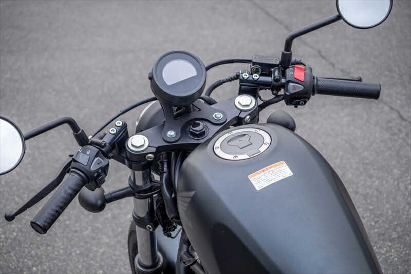 バイクパーツ OVER RACING(オーバーレーシング) スポーツライディングハンドルキット BLK 55-132-11B 4539770134463