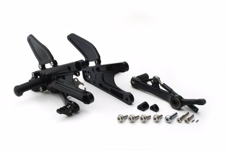 ステップ エラボレート フットコントロールKIT BLK YZF-R6 17-20 FCK3002B 4538792864679 取寄品