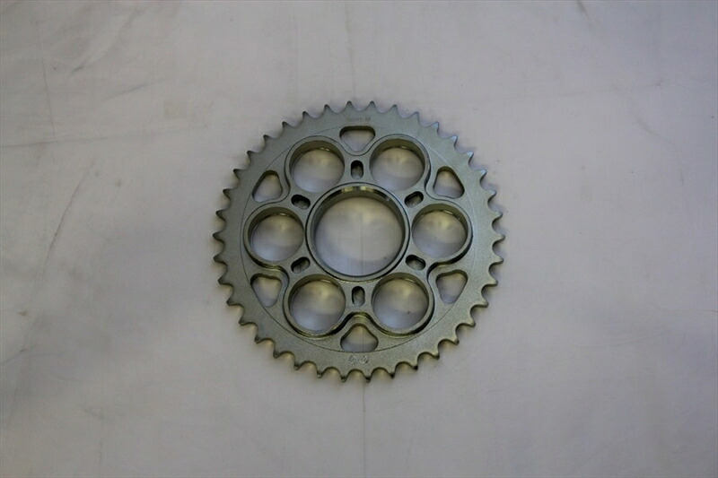バイクパーツ 駆動系 アファム Rスチールスプロケット 525-38 50801-38 4548664781836 DIAVEL 11-17/1198/S/R 09-11/1100Streetfighter/S 09-13