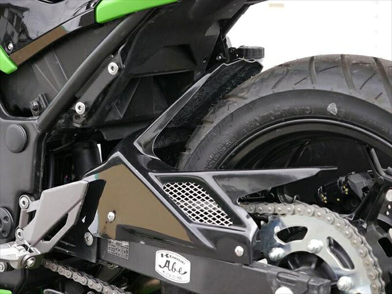 バイクパーツ SAITANIYA FACTORY(サイタニヤファクトリー) リアフェンダー/黒ゲル 3K13NJ25RF-B 4548916018024