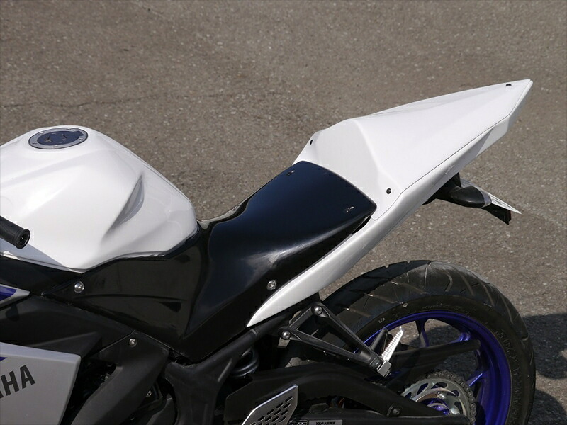 バイクパーツ 外装 サイタニヤファクトリー シングルシート/レース/白ゲル STD 3Y4R25SSR4-W 4548916328376 YZF-R25 ビス止仕様