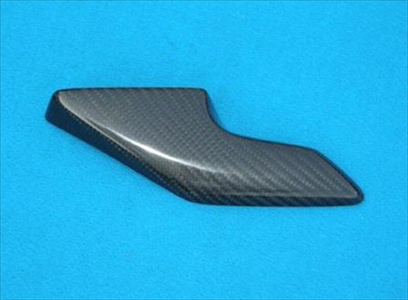 バイクパーツ 駆動系 バトルファクトリー スプロケットガード/アナナシ カーボン MIZ-FRP-003 4548664067091 ユニバーサル