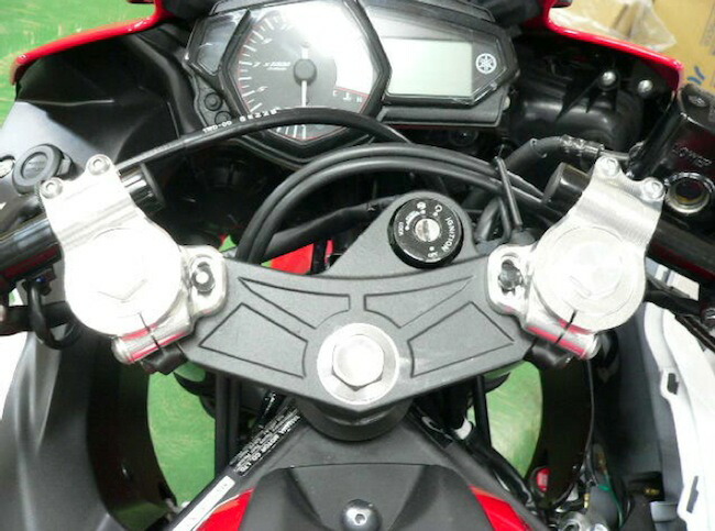 バイクパーツ BEET(ビート) レーシングハンドルKIT ブラック 0605-Y48-04 4582346463238 YZF-R25/YZF-R3