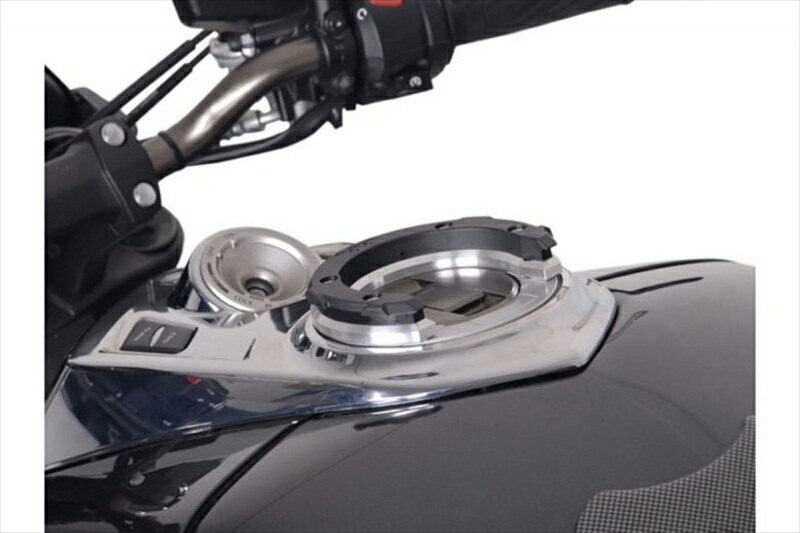 バイク用品 エスダブリューモーテック SWモーテック EVOタンクリング SUZUKI(B-KING 07-11) TRT0064013100/B 4538792863450