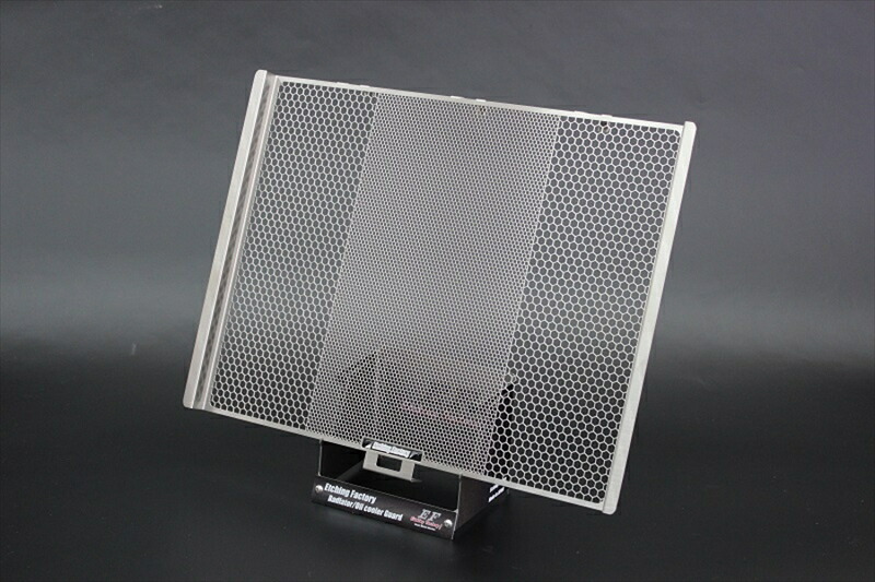 バイクパーツ 冷却系 エッチングファクトリー ラジエターガード エンブレム黒 RGKT-DUKE1290-00 4549950869870 KTM1290 SUPER DUKE R -18