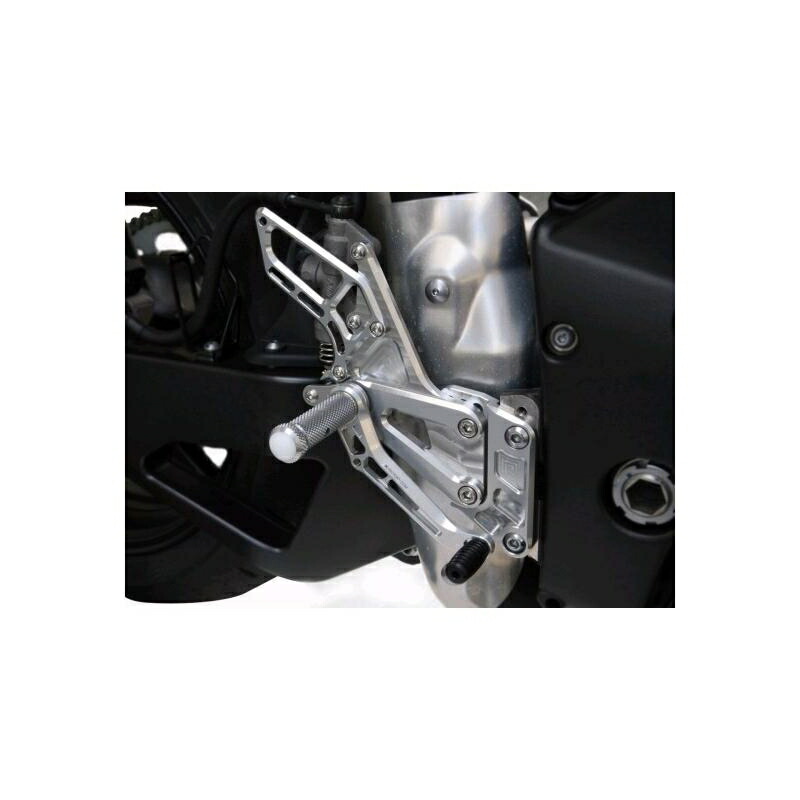 バイクパーツ ステップ ケイファクトリー NEW ライディングステップ Mシルバー 339MZBR061N 4582215600689