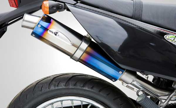 バイク用品 マフラー 4ストスリップオン＆ボルトオンマフラー K-FACTORY FRCチタン S O SBL-Bステン チタン D-TRACKER125 10 ケイファクトリー 156KGBAEAG0000 取寄品