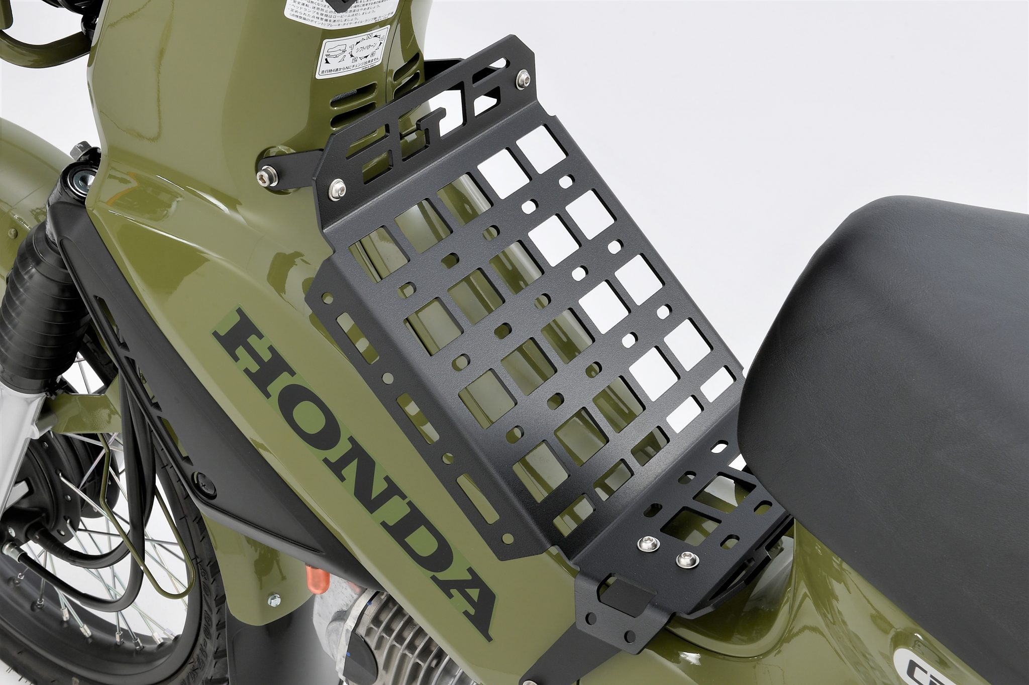 バイク用品CROSSCUB110G-CRAFT(ジークラフト)クロスカブ110用センターキャリア 32702カスタム パーツ 取寄品｜バイク・バイク用品はとやグループ