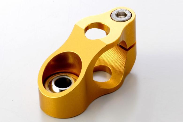 バイク用品 ハンドルHYPERPRO ハイパープロ ボディークランプ 24.6mm TYPE-7 BLK ピロボール:M6穴22166246B 4538792895215|バイク・バイク用品はとやグループ