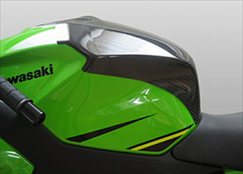バイクパーツ MAGICAL RACING(マジカルレーシング) タンクエンド 綾織カーボン 001-Ninj28-950A 4550255020422