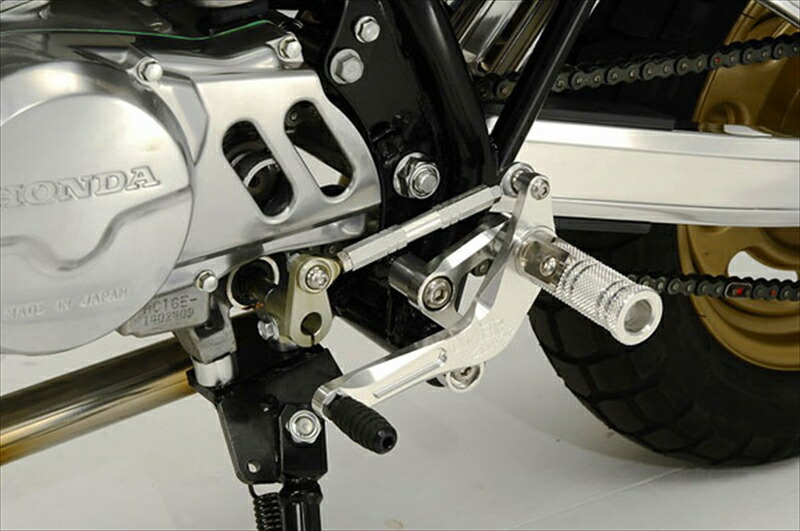 バイク用品ステップOVERRACINGオーバーレーシングバックステップBLKAPE50100-08(ドラム)51-111-01B4539770096624取寄品セール