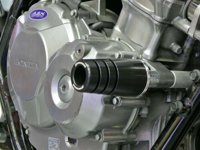 バイク用品 外装 STRIKER ストライカー ガードスライダー ALL BLK CB400SF SB VTEC REVO 99-16 SS-GS96B-F1 4580363932867