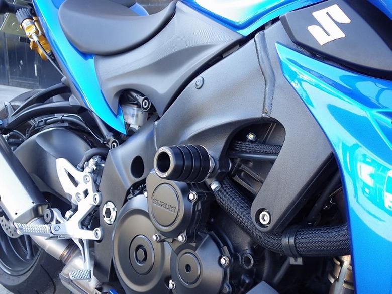 バイク用品 外装 STRIKER ストライカー ガードスライダー ALL BLK GSX-S1000 15- SS-GS134B-F1 4580363932904 11,107円