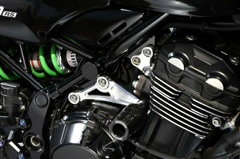 バイク用品 外装 ストライカー ストライカー ビレットエンジンハンガーヘッド側 Z900RS CAFE 18(シルバー) SS-EGH141F-SL 4580363934342