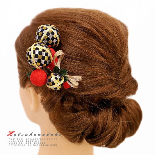 楽天市場 髪飾り 浴衣 夏祭り 花火大会 成人式 花 振袖 袴 3点セット 赤 ワインレッド ちりめん 玉飾り 格子 ヘアアクセ かんざし 簪 和装 新作 ヘッドドレス 卒業式 髪型 ヘアスタイル ヘアアレンジ ドライフラワー No 9 3279 はつはなづき