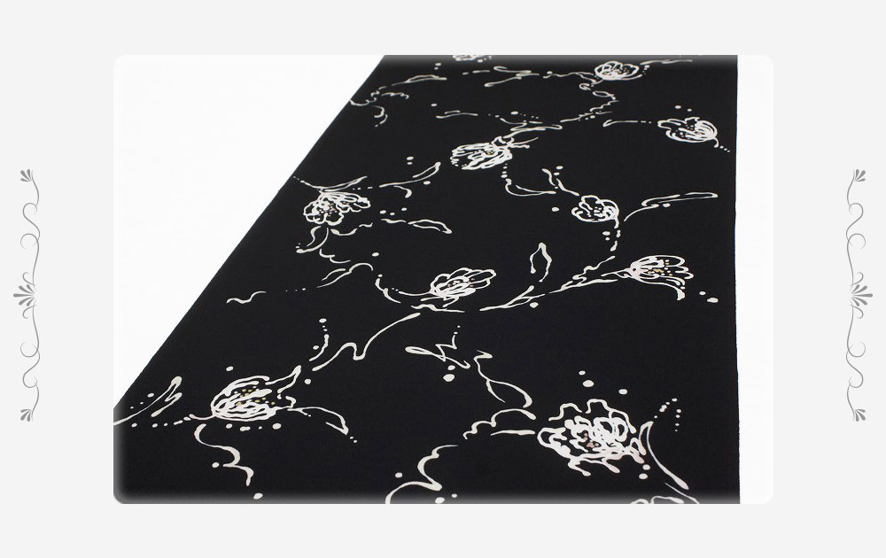 超目玉枠 かわいい おしゃれ 大正ロマン レトロ モダン カジュアル お洒落着 最高級 和柄 正絹 未仕立て 新品 反物 花柄 水彩 黒地 金彩加工 丹後ちりめん 友禅染 小紋 粋 No 4 0158 上品 大人 涼しい 反物 Williamsav Com