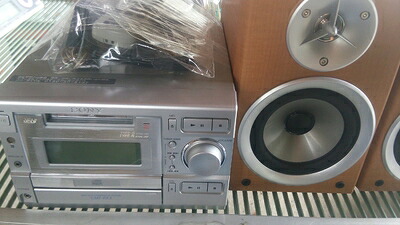 【中古】 CMT-PX3 ミニハイファイコンポーネントシステム （CD/MD/AM/FMラジオチューナーコンポ） （本体HCD-MD595と金棒引きSS-CMD595の書き割り）