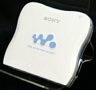 【中古】 SONY ソニー MZ-E600（W) 白いこと 携帯型MD電気蓄音機 MDLP相応う （MD生まれ変わり専用機/MDウォークマン）