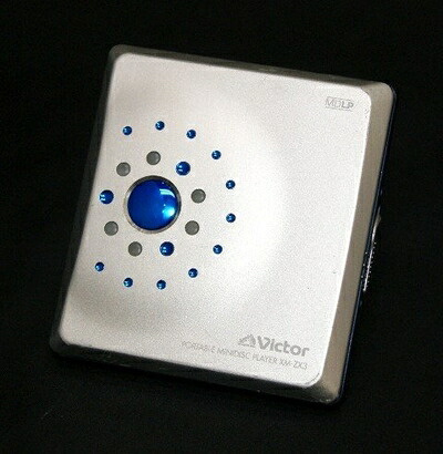 【中古】 Victor 優勝者 JVC XM-ZX3-A 青味 携帯型MD電気蓄音機 MDLP相応う （MD生まれ変わり専用機/MDウォークマン）