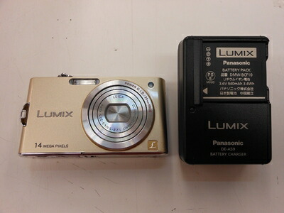 【中古】 パナソニック デジタルカメラ ルミックス リュクスゴールド DMC-FX66-N
