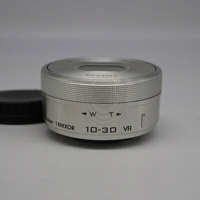 【中古】 Nikon 標準ズームレンズ1 NIKKOR VR 10-30mm f/3.5-5.6 PD-ZOOM シルバー｜Haute Produit